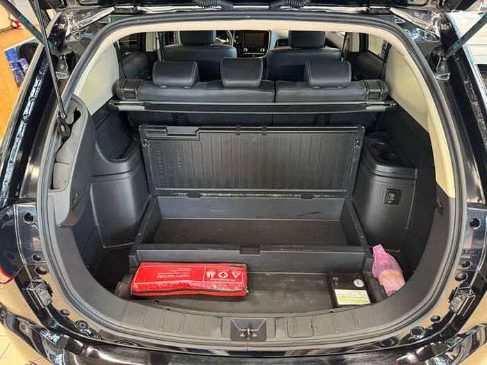 Mitsubishi Outlander Diamant Edition+ 4WD