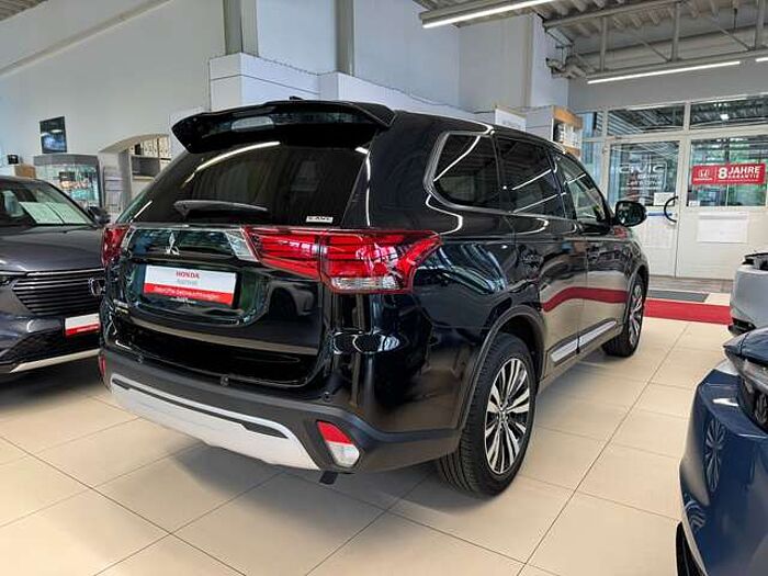 Mitsubishi Outlander Diamant Edition+ 4WD