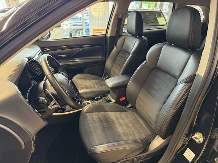 Mitsubishi Outlander Diamant Edition+ 4WD