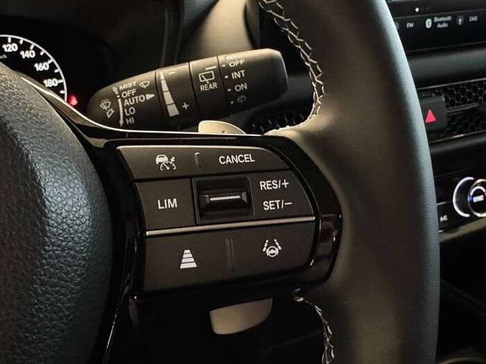 Honda ZR-V ZR-V 2.0 e:HEV Elegance | Aero Paket | 19' | Allwetterreifen | 8 Jahre Garantie