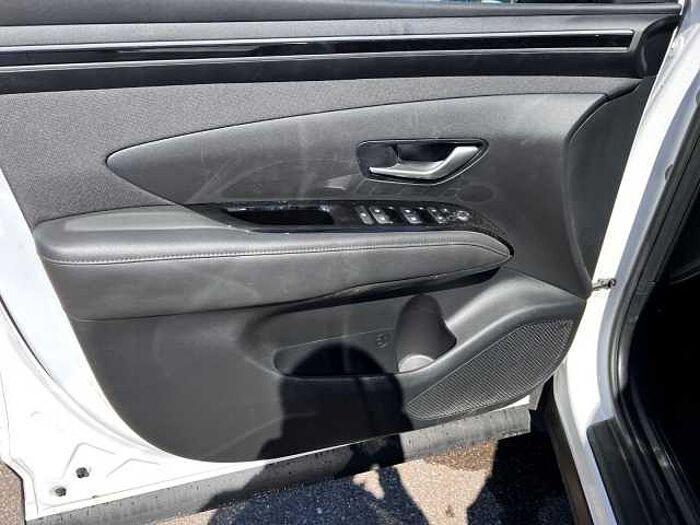 Hyundai Tucson Trend Plug-In Hybrid 4WD+PANORAMA+NAVI+