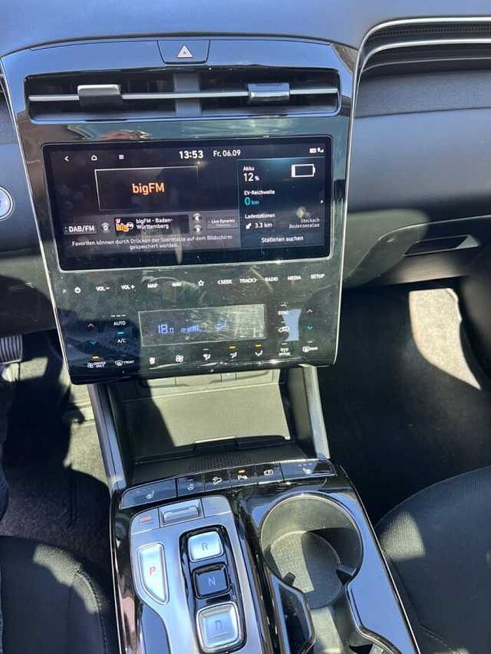 Hyundai Tucson Trend Plug-In Hybrid 4WD+PANORAMA+NAVI+