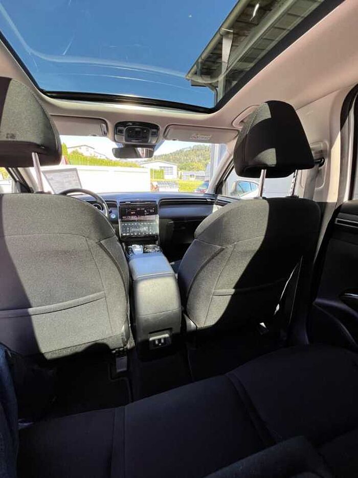 Hyundai Tucson Trend Plug-In Hybrid 4WD+PANORAMA+NAVI+