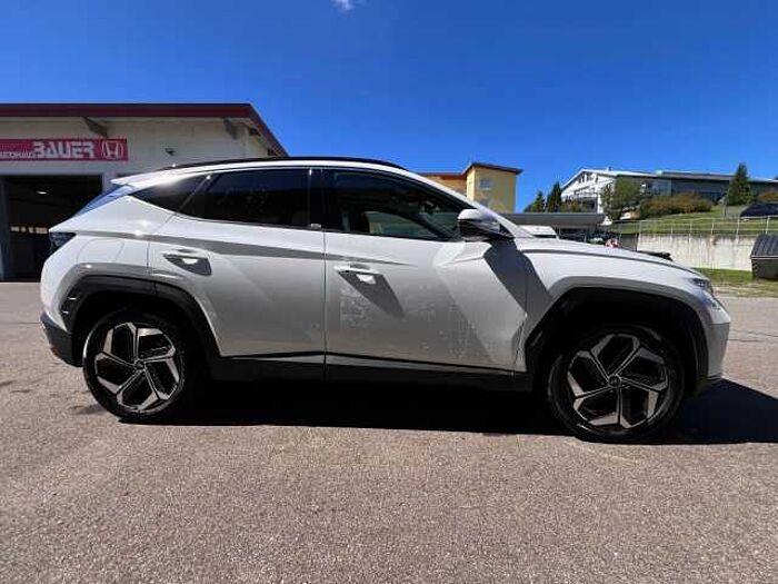 Hyundai Tucson Trend Plug-In Hybrid 4WD+PANORAMA+NAVI+
