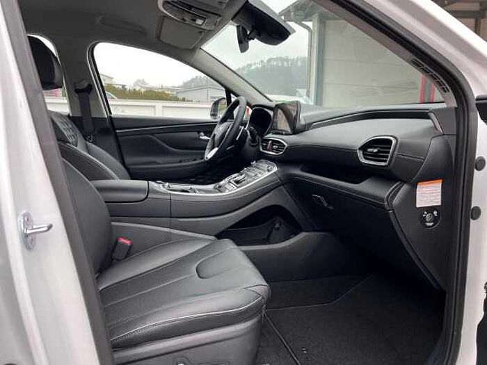 Hyundai Santa Fe Trend+Plug-In Hybrid+4WD+